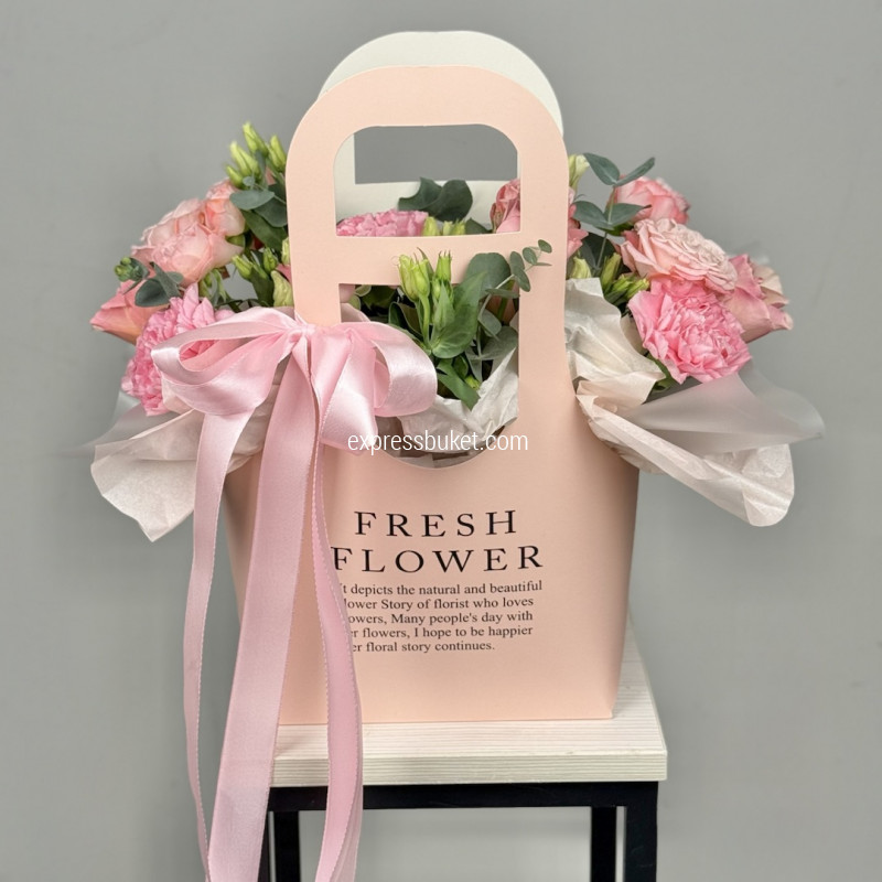 Розовая сумочка